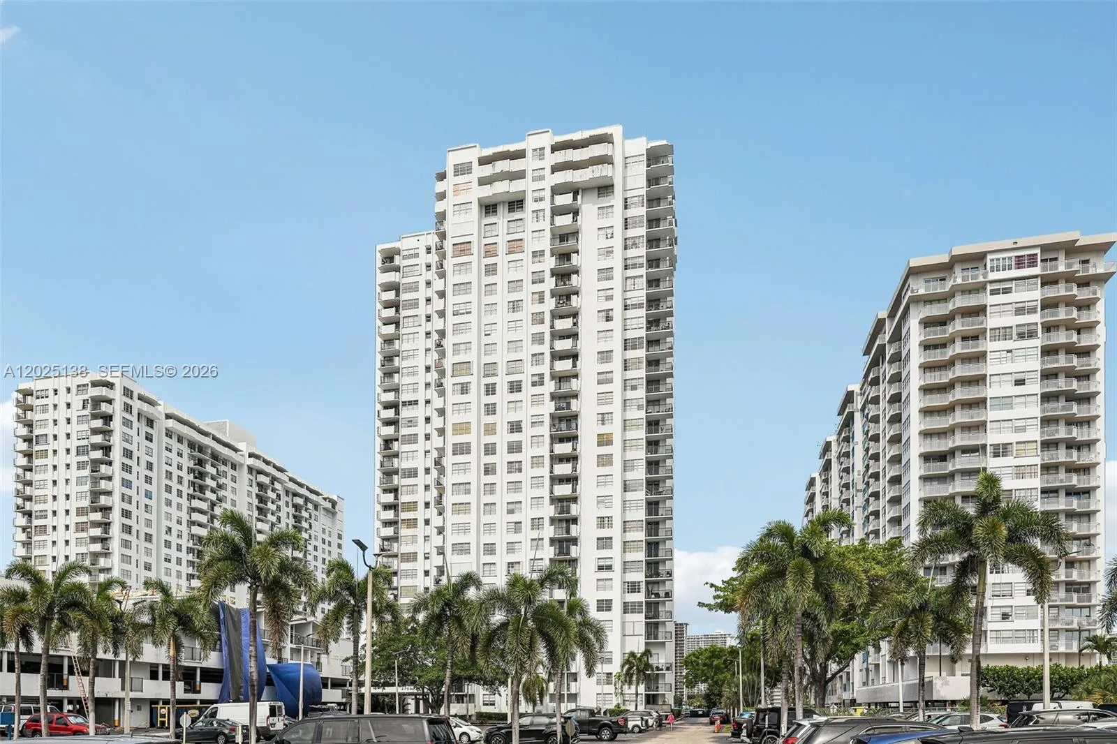 2750 NE 183rd St # 603, Aventura, FL 33160