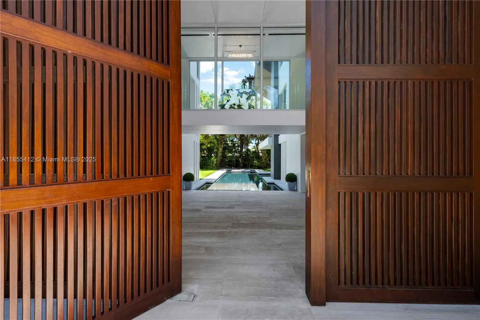 545 SABAL PALM, Key Biscayne, FL 33149 photo 3