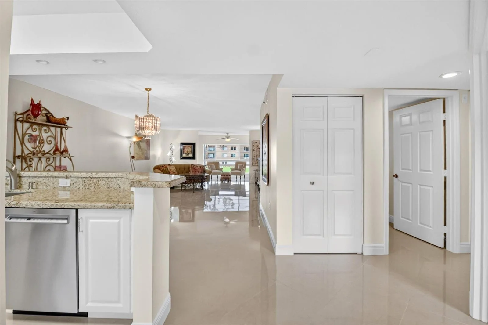 12511 Imperial Isle Drive # 205, Boynton Beach, FL 33437 photo 2
