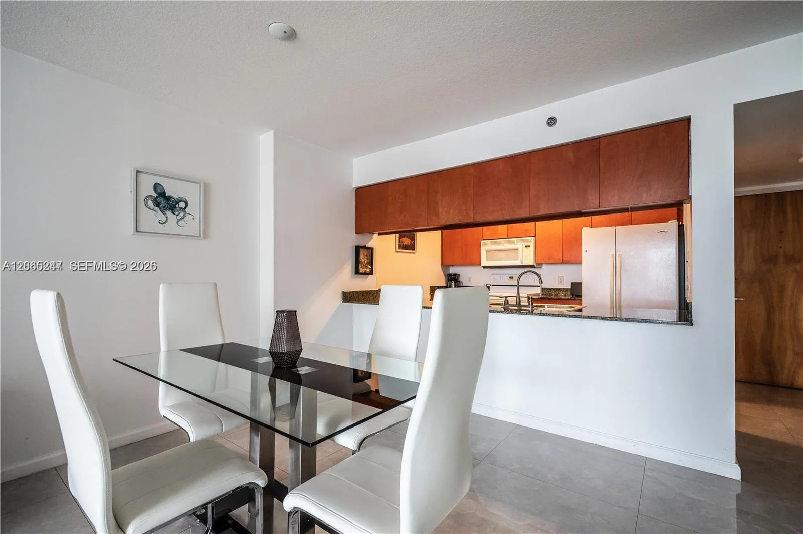 1200 Brickell Bay Dr # 3821, Miami, FL 33131 photo 11