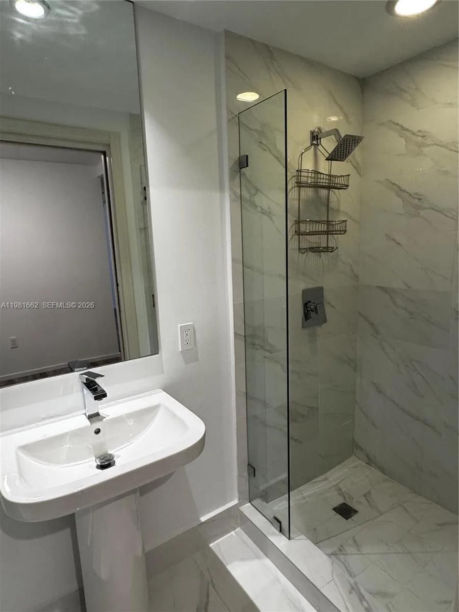 801 S Miami Ave # 1906, Miami, FL 33130 photo 12