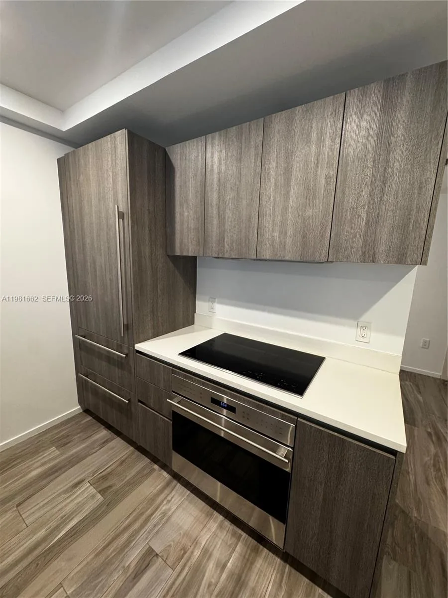 801 S Miami Ave # 1906, Miami, FL 33130 photo 3
