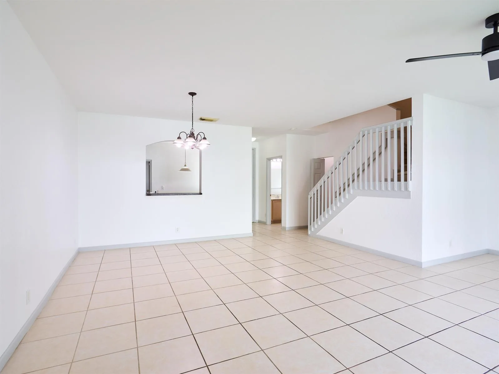 2052 Oakhurst Way, Riviera Beach, FL 33404 photo 3