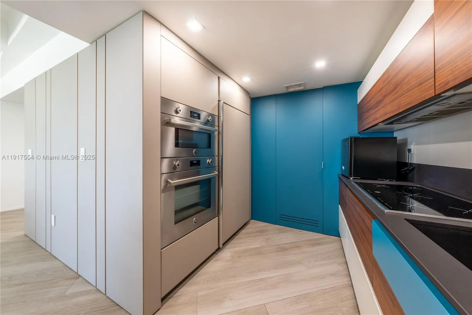 5255 Collins Ave # 12F, Miami Beach, FL 33140 photo 8