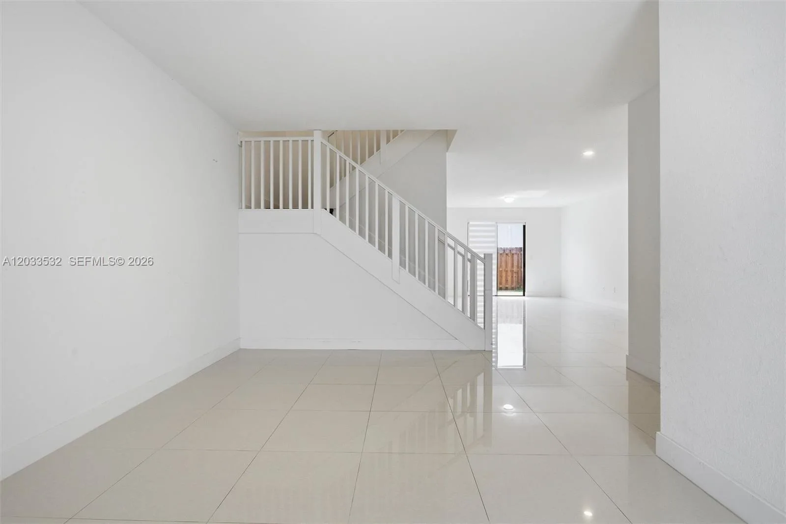 13642 SW 157th PL, Miami, FL 33196 photo 5