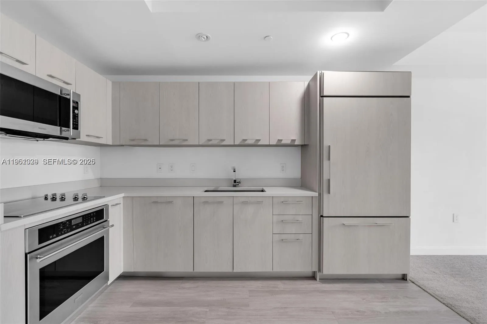 45 SW 9th St # 2204, Miami, FL 33130 photo 7