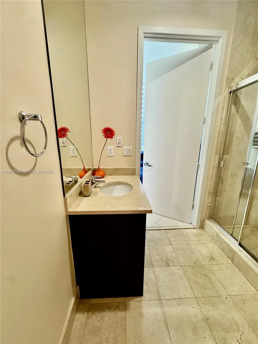 18101 Collins Ave # 5208, Sunny Isles Beach, FL 33160 photo 10