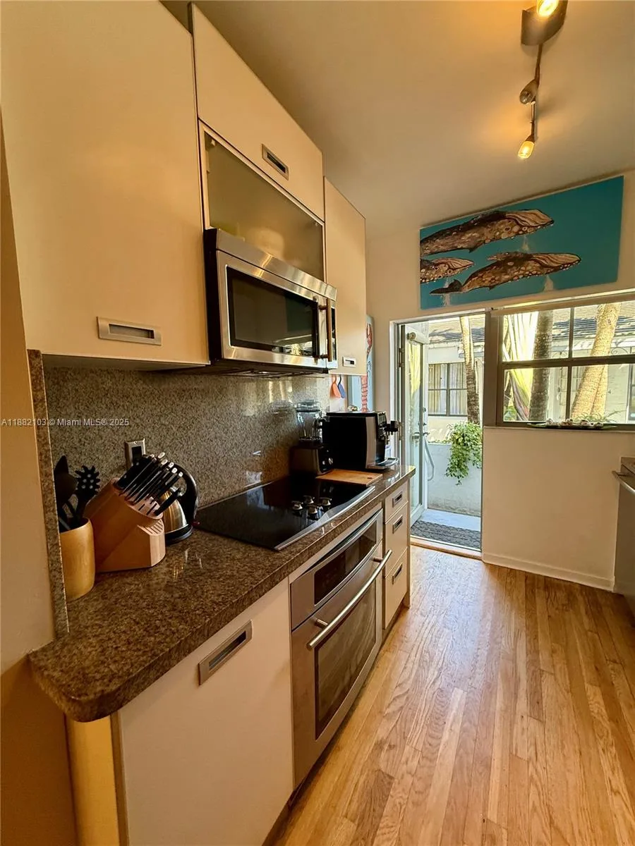 1600 Michigan Ave # 1, Miami Beach, FL 33139 photo 11