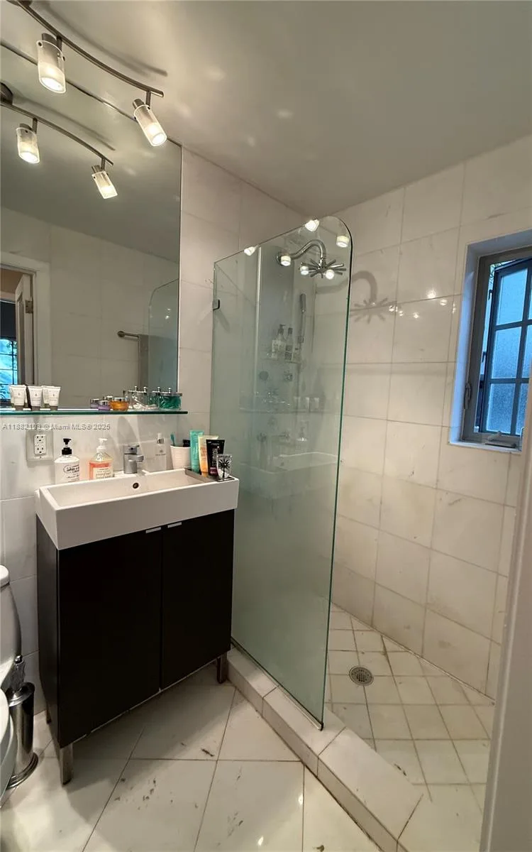 1600 Michigan Ave # 1, Miami Beach, FL 33139 photo 6