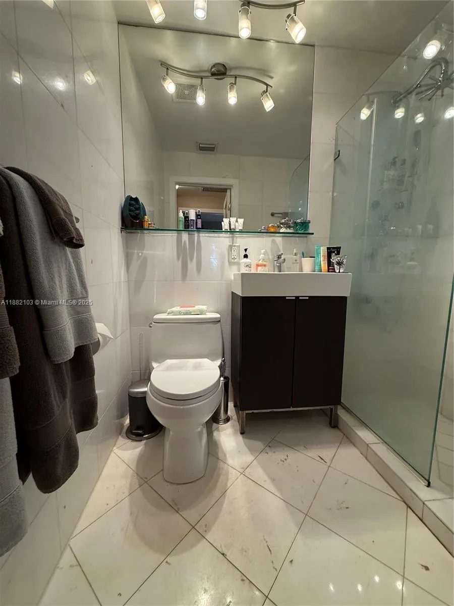 1600 Michigan Ave # 1, Miami Beach, FL 33139 photo 7