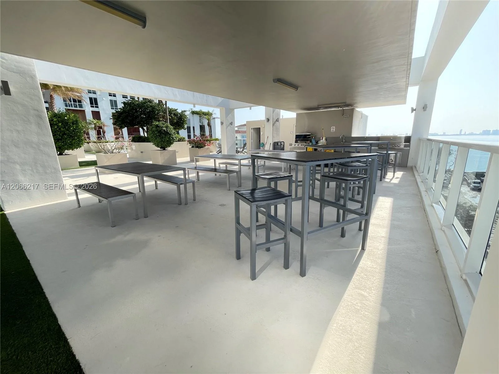 600 NE 27th St # 1205, Miami, FL 33137 photo 13