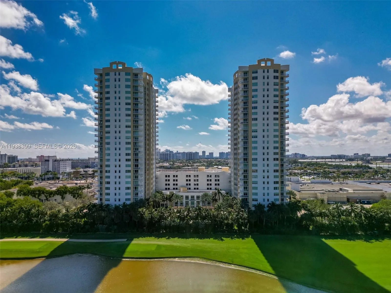 Duo Hallandale photo 9