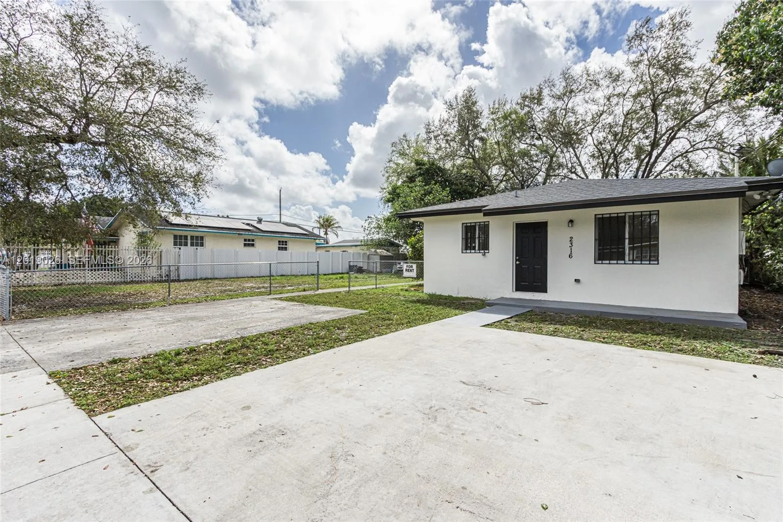 2316-2318 NW 98th St, Miami, FL 33147 photo 3