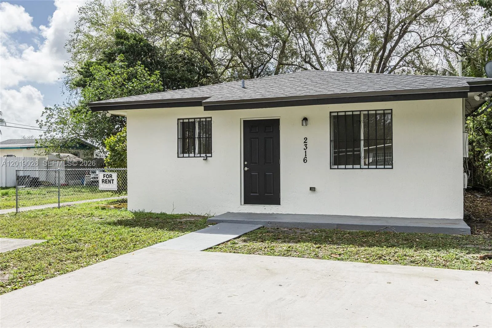 2316-2318 NW 98th St, Miami, FL 33147 photo 4