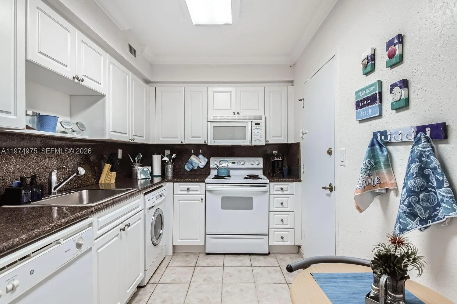 2501 S Ocean Dr # 633 (NOW-OCT), Hollywood, FL 33019 photo 4