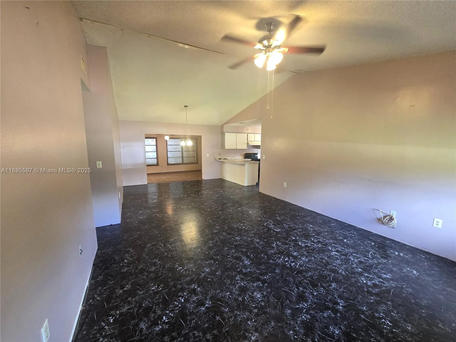 250 Tanager Avenue, Sebring, FL 33870 photo 3