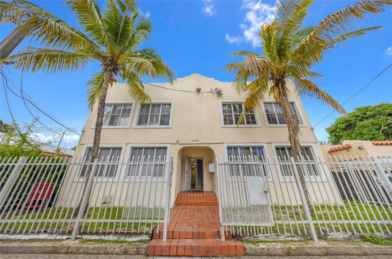 244 NW 34th St, Miami, FL 33127
