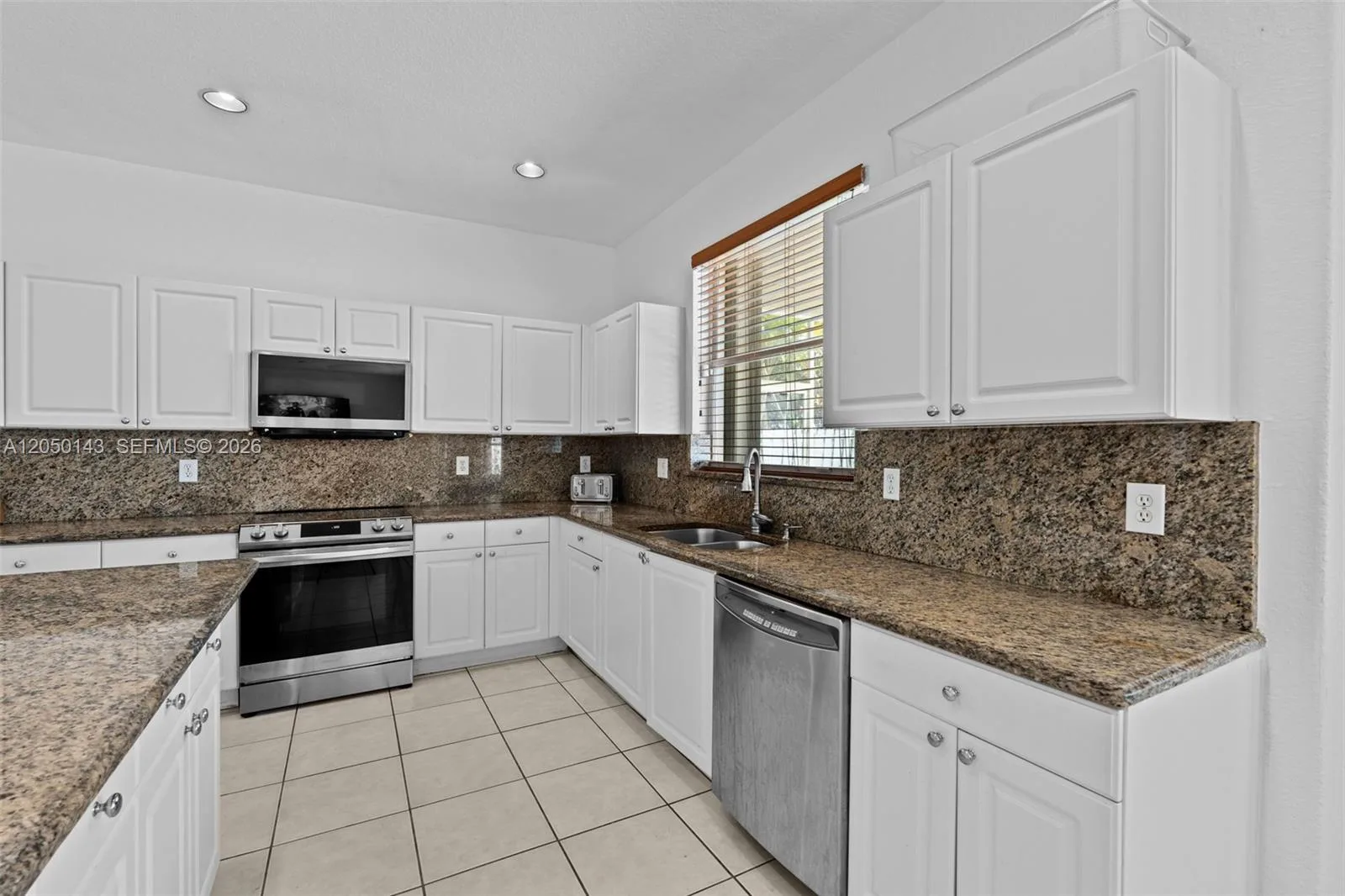 3500 SW 174th Way, Miramar, FL 33029 photo 4