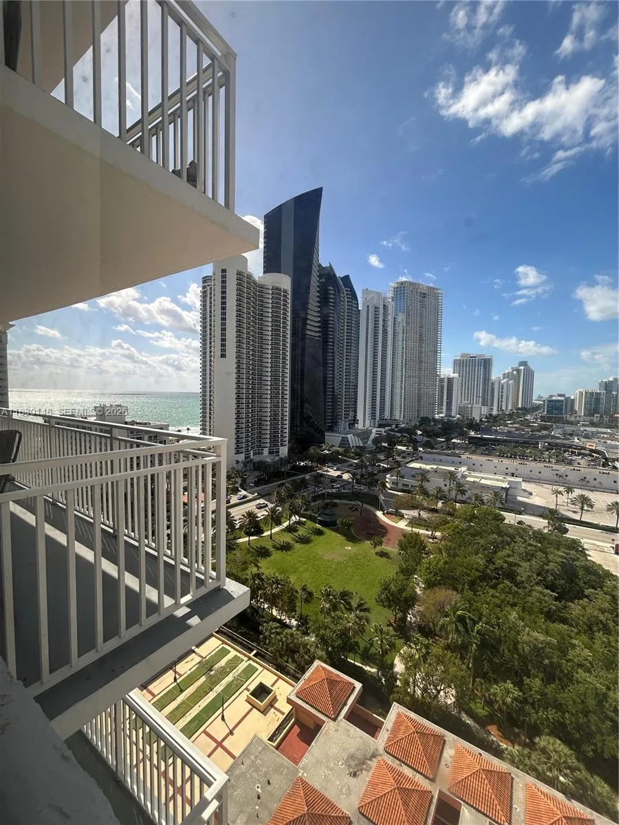 210 174th St # 2005, Sunny Isles Beach, FL 33160 photo 5