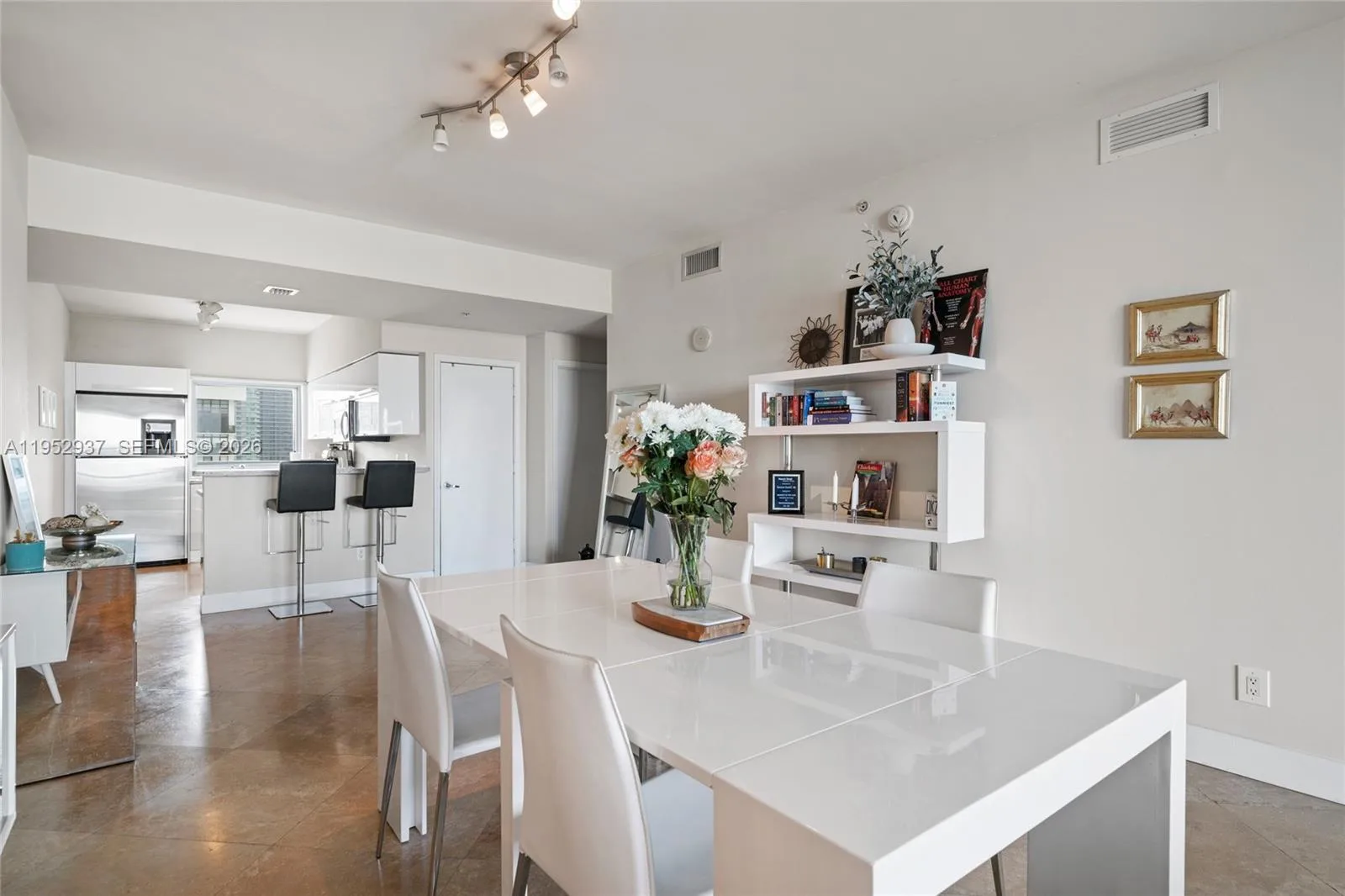 601 NE 36th St # 1704, Miami, FL 33137 photo 8