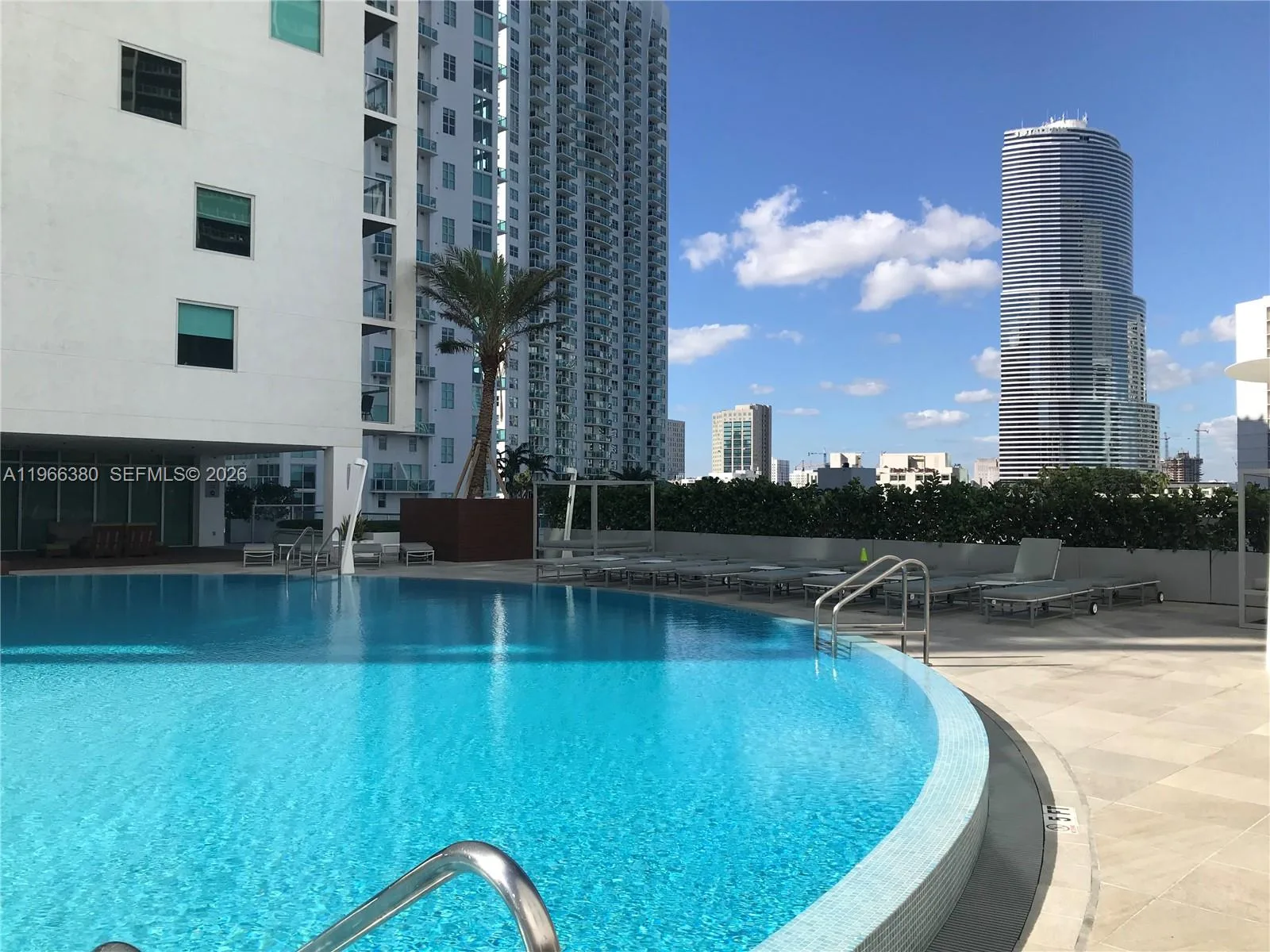 55 SE 6th St # 3304, Miami, FL 33131 photo 8
