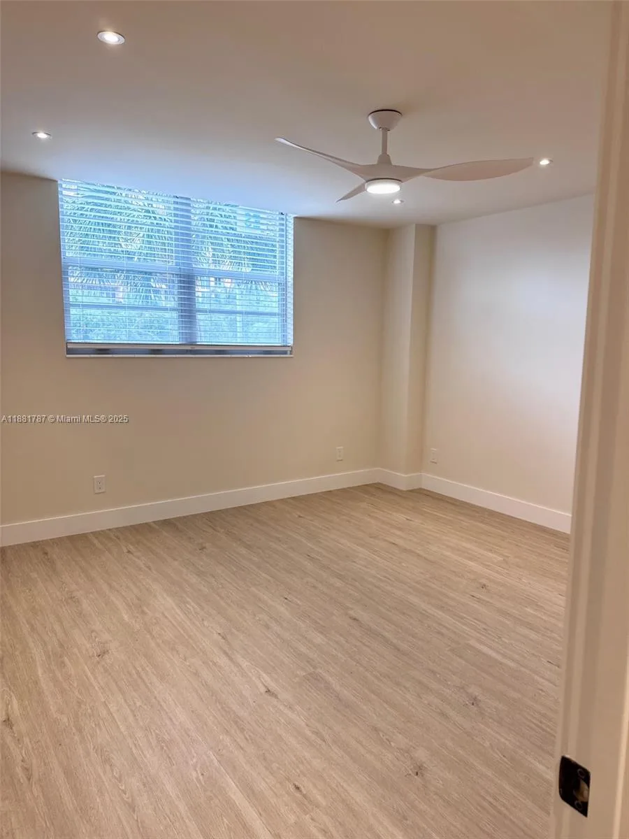 90 Edgewater Dr # 212, Coral Gables, FL 33133 photo 13