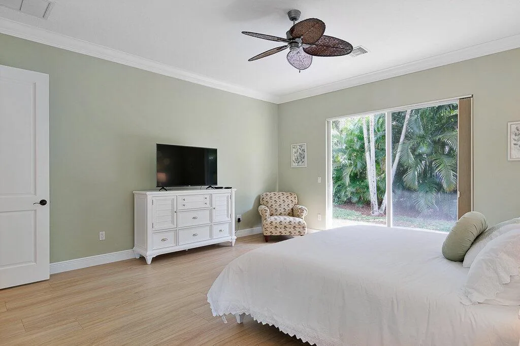 9190 Spring Time Drive, Vero Beach, FL 32963 photo 13