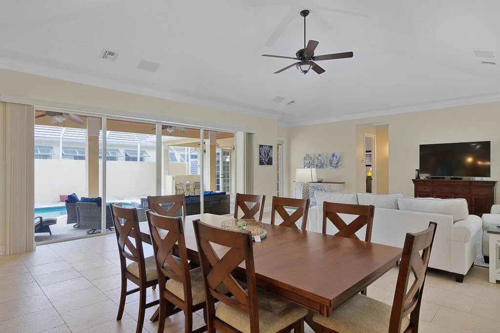 9190 Spring Time Drive, Vero Beach, FL 32963 photo 7