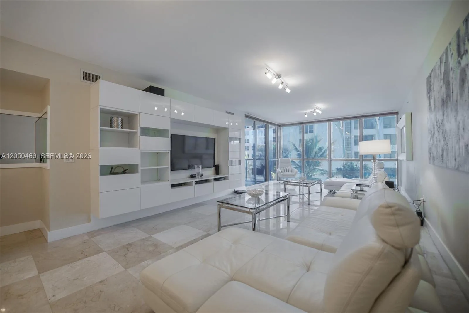 3101 S Ocean Dr # 404, Hollywood, FL 33019 photo 3