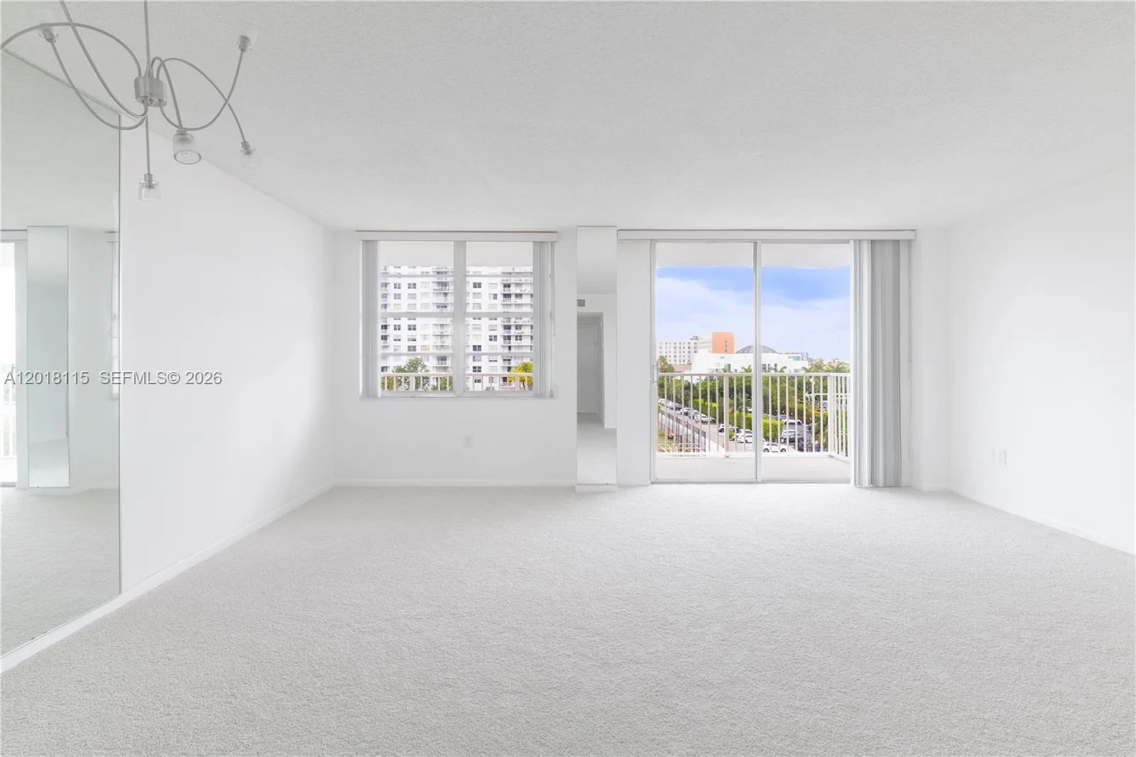 2851 NE 183rd St # 504E, Aventura, FL 33160