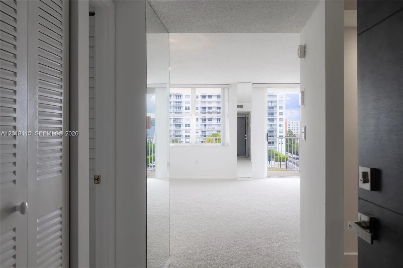 2851 NE 183rd St # 504E, Aventura, FL 33160 photo 2