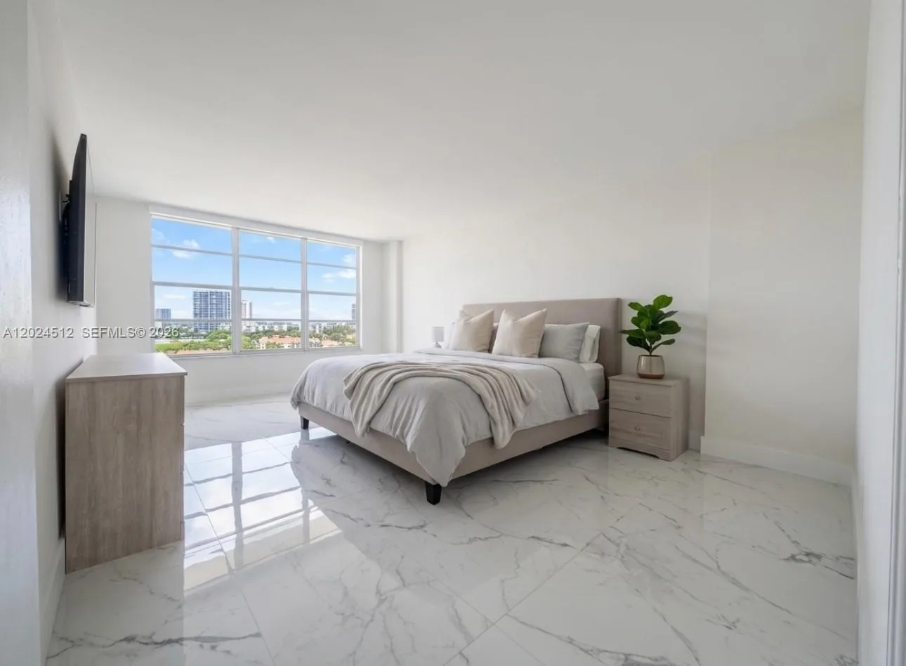 3800 S Ocean Dr # 1012, Hollywood, FL 33019 photo 2
