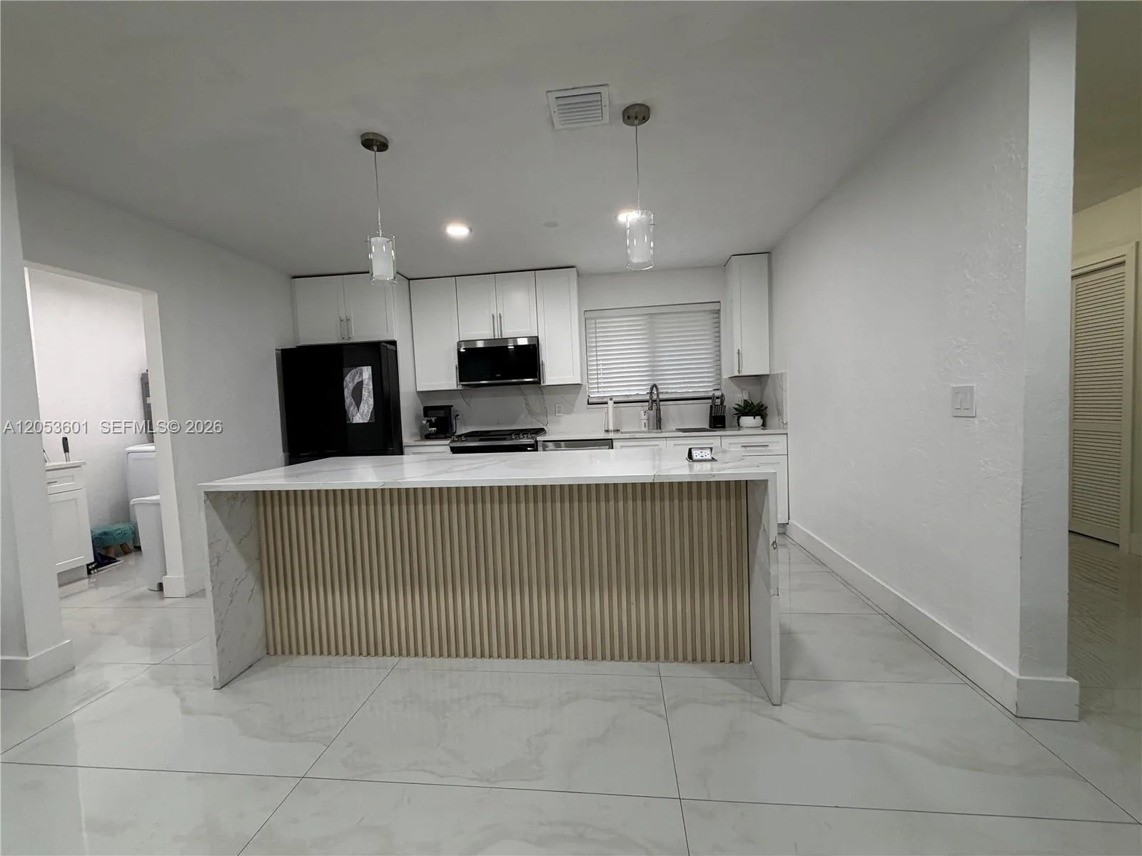 4700 NW 1st Ct, Plantation, FL 33317