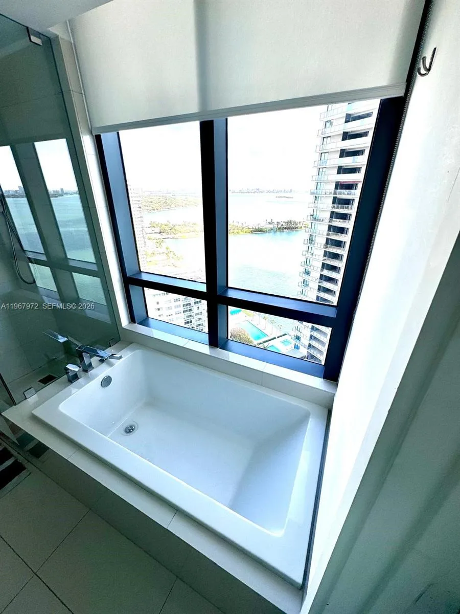 650 NE 32nd St # 2507, Miami, FL 33137 photo 8