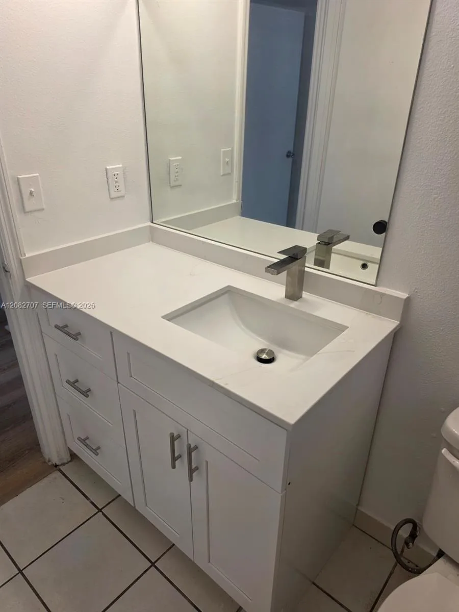 17612 NW 25th Ave # 201, Miami Gardens, FL 33056