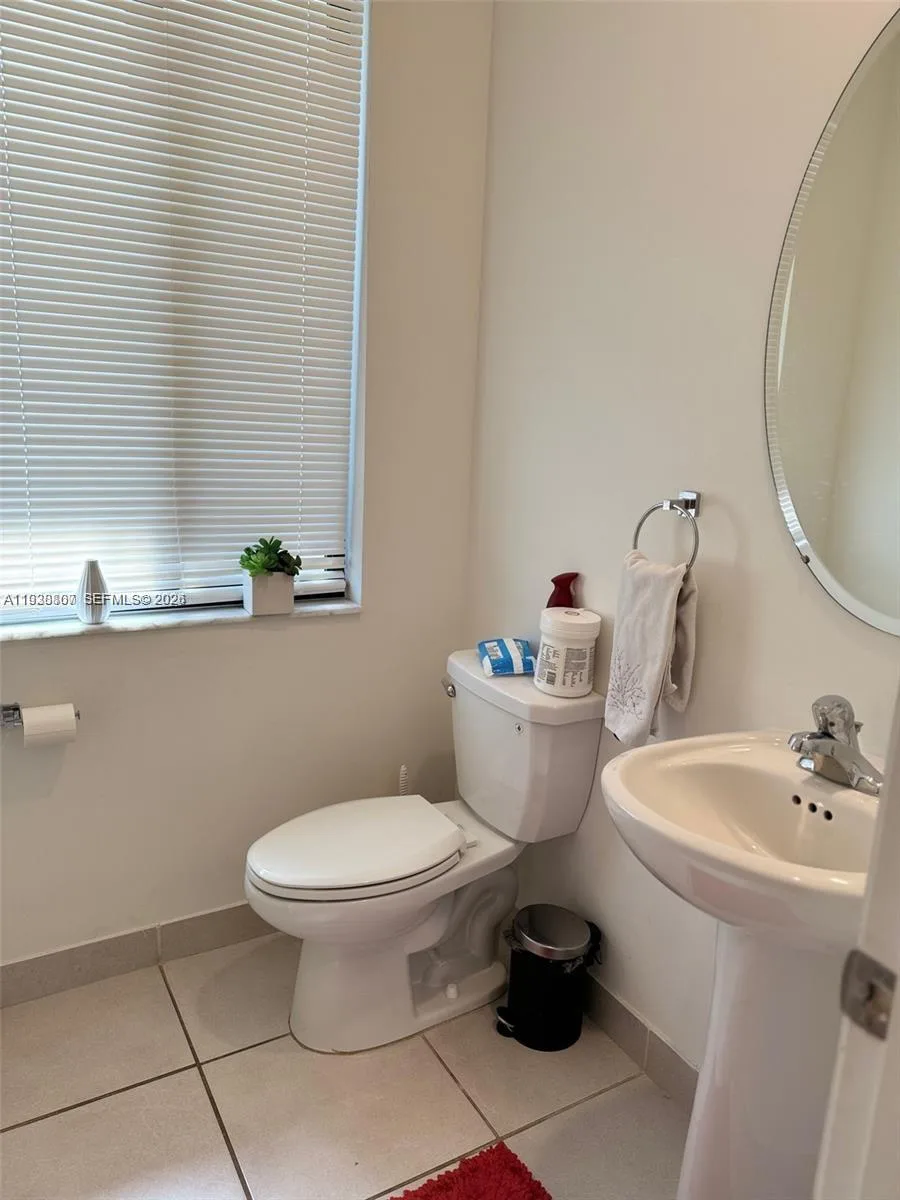 21441 NE 3rd Pl, Miami, FL 33179 photo 11