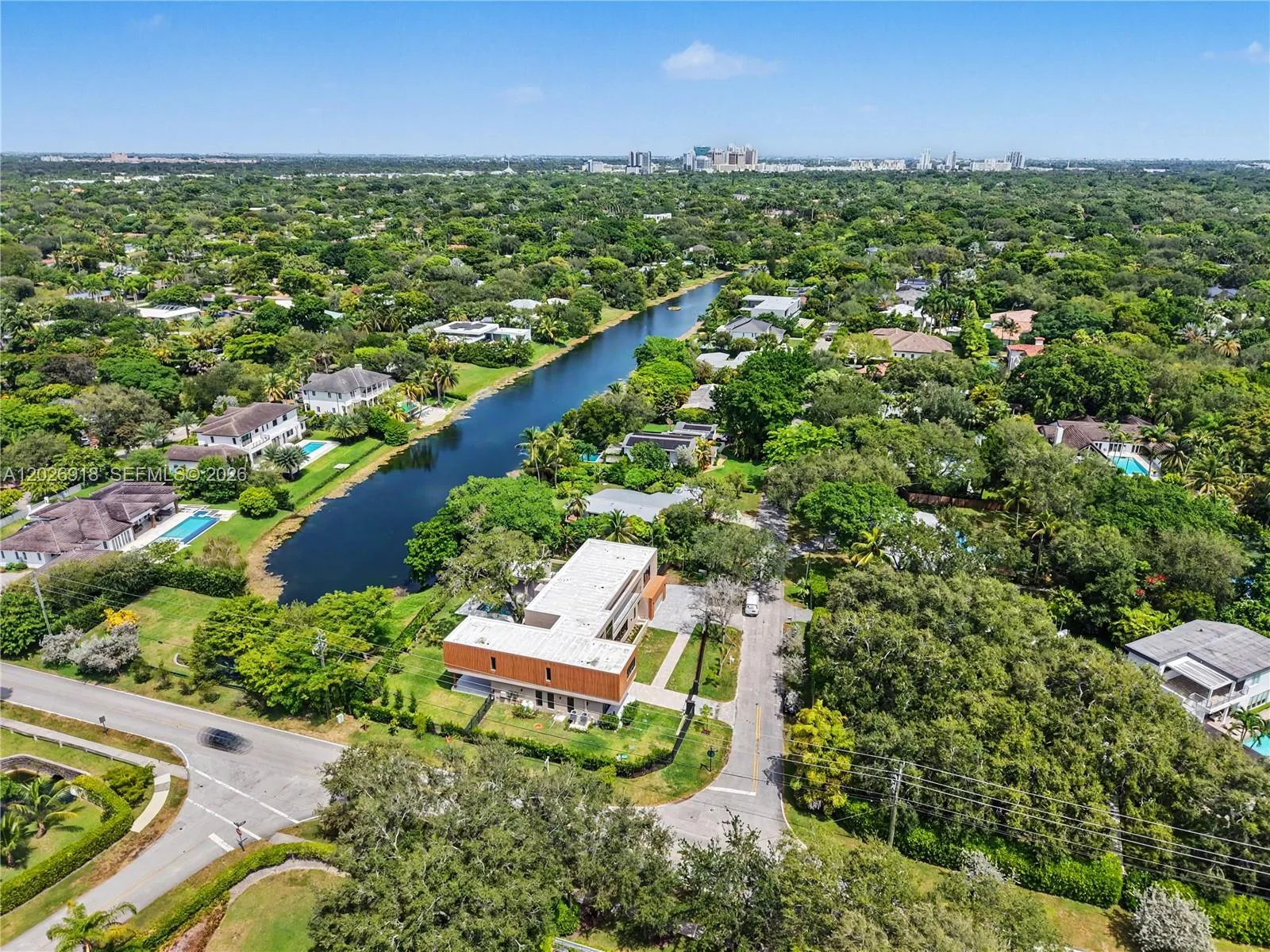 11920 SW 69th Ct, Pinecrest, FL 33156 photo 7