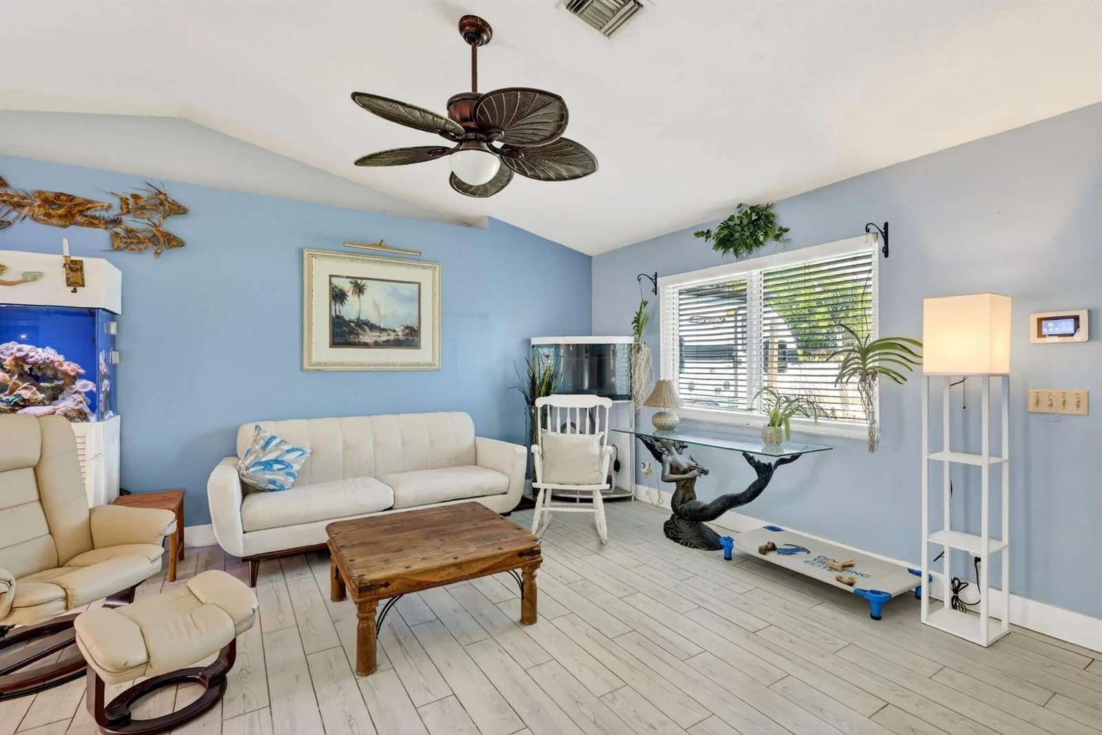 8143 SE Woodland Road, Hobe Sound, FL 33455 photo 4