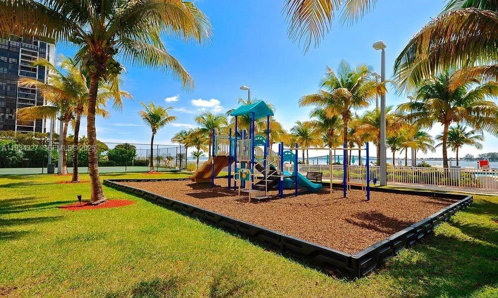 2101 Brickell Ave # 2705, Miami, FL 33129 photo 13