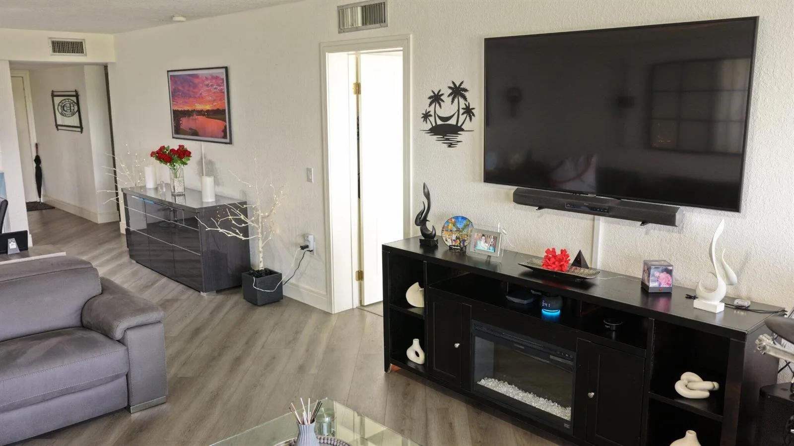 2421 Village Boulevard # 201, West Palm Beach, FL 33409 — photo 4 of 20