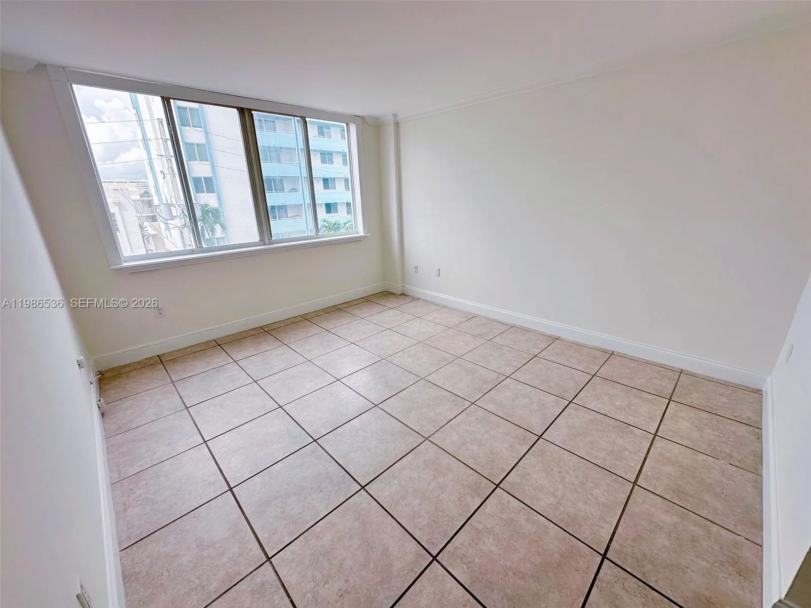 1345 Lincoln Rd # 402, Miami Beach, FL 33139 photo 12