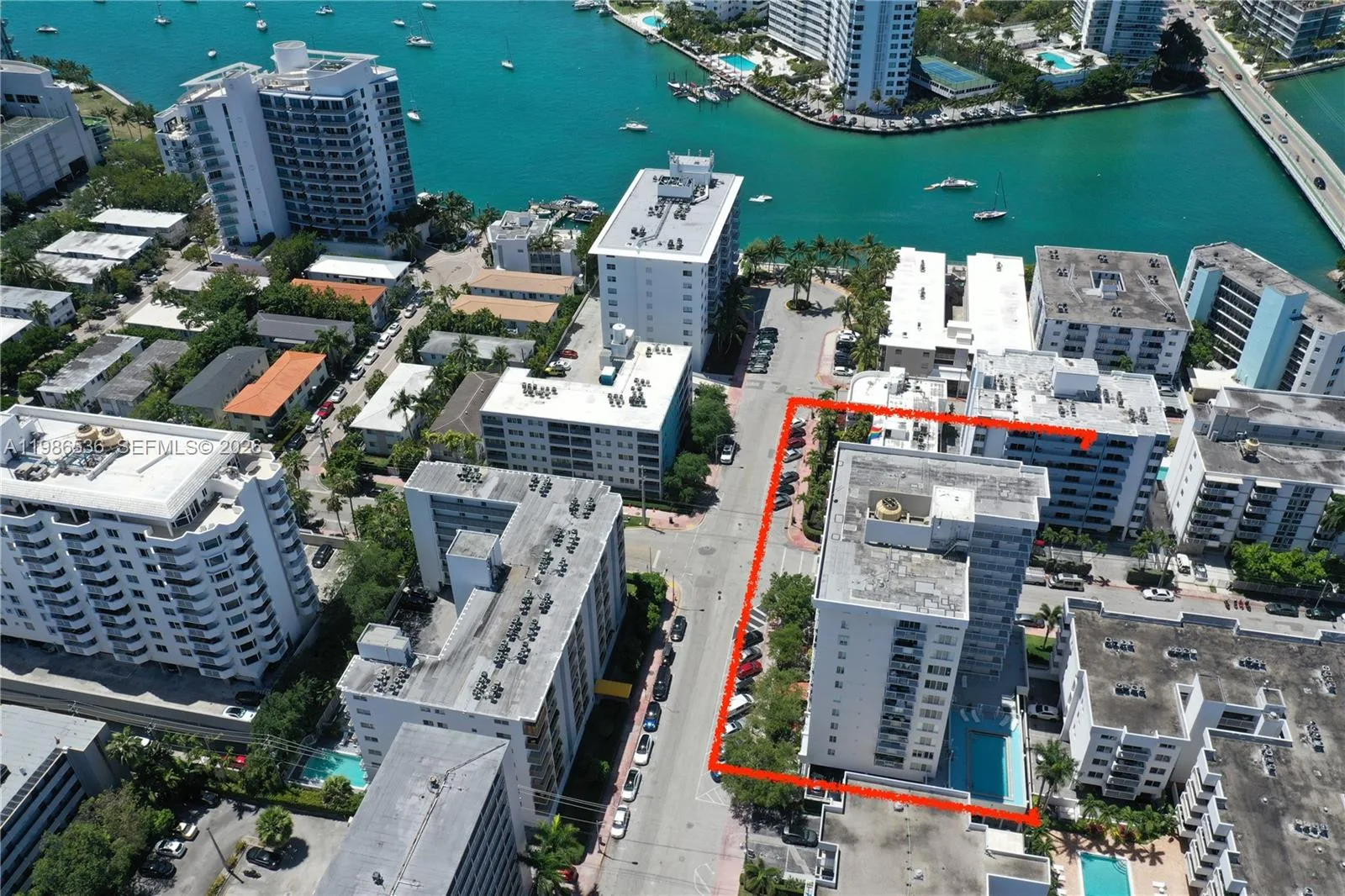 1345 Lincoln Rd # 402, Miami Beach, FL 33139 photo 2