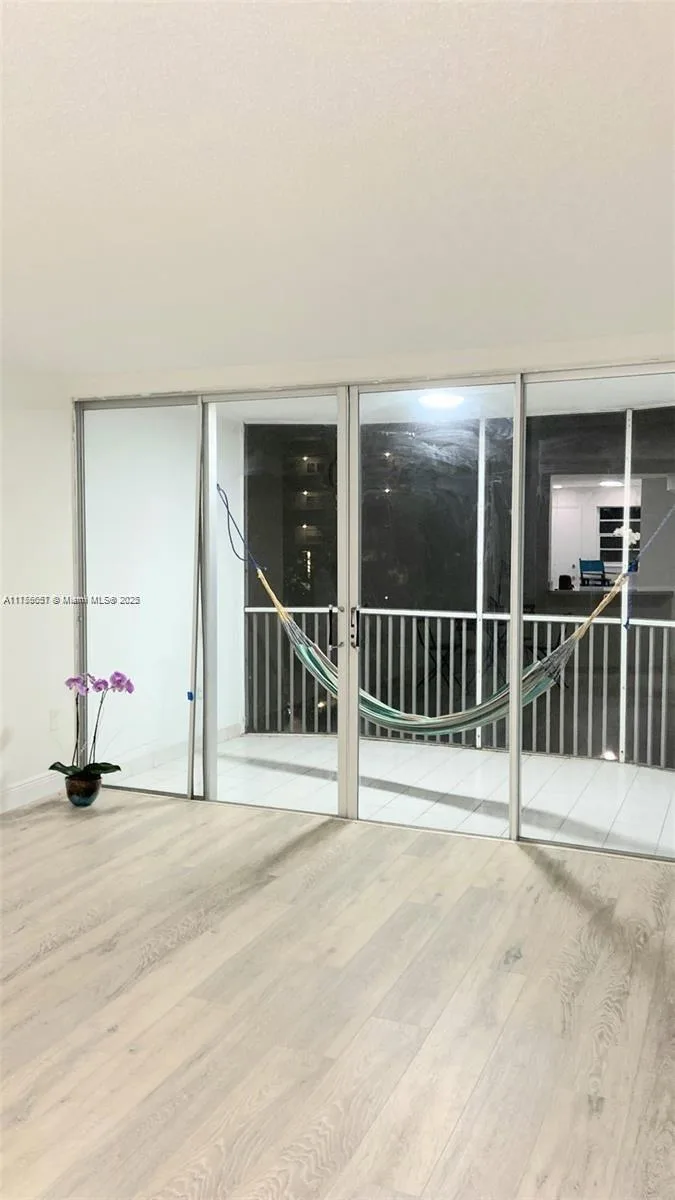1670 NE 191st St # 404-3, Miami, FL 33179 photo 4