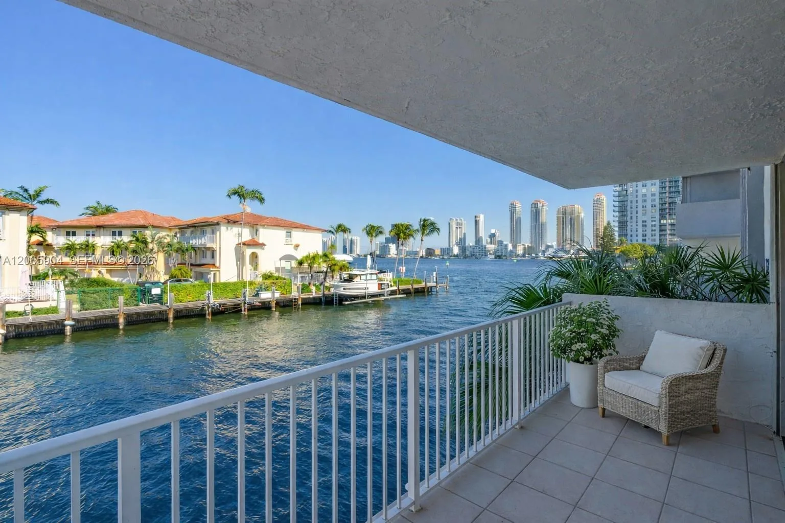 4000 NE 170th St # 200, North Miami Beach, FL 33160 photo 4