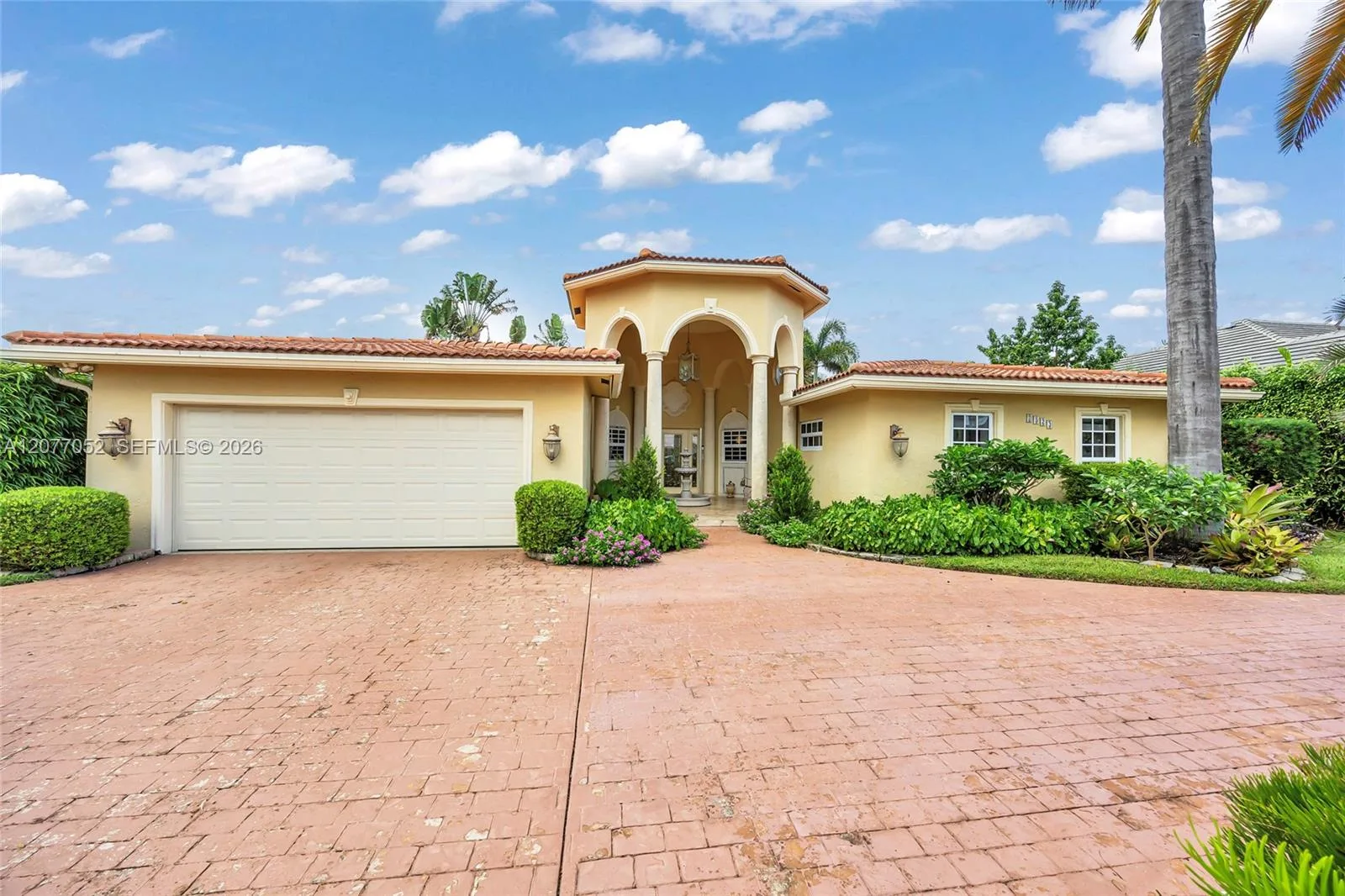 2523 SE 13th St, Pompano Beach, FL 33062