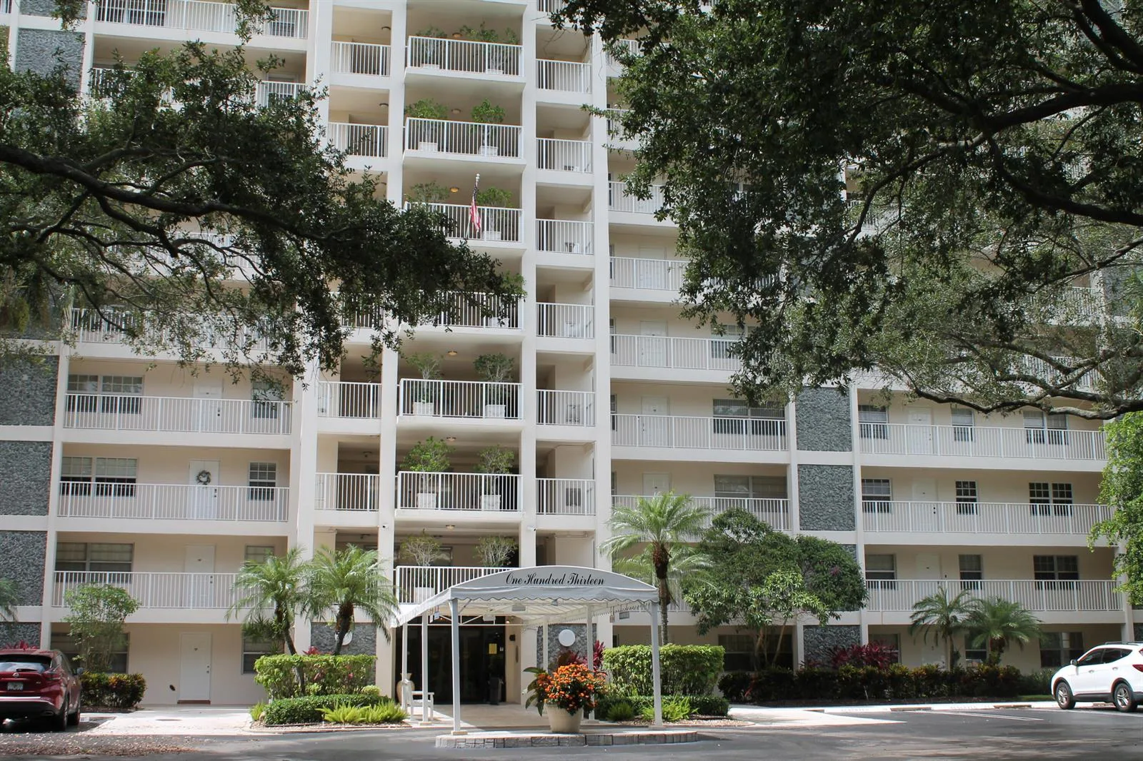 3520 OAKS Way # 607, Pompano Beach, FL 33069