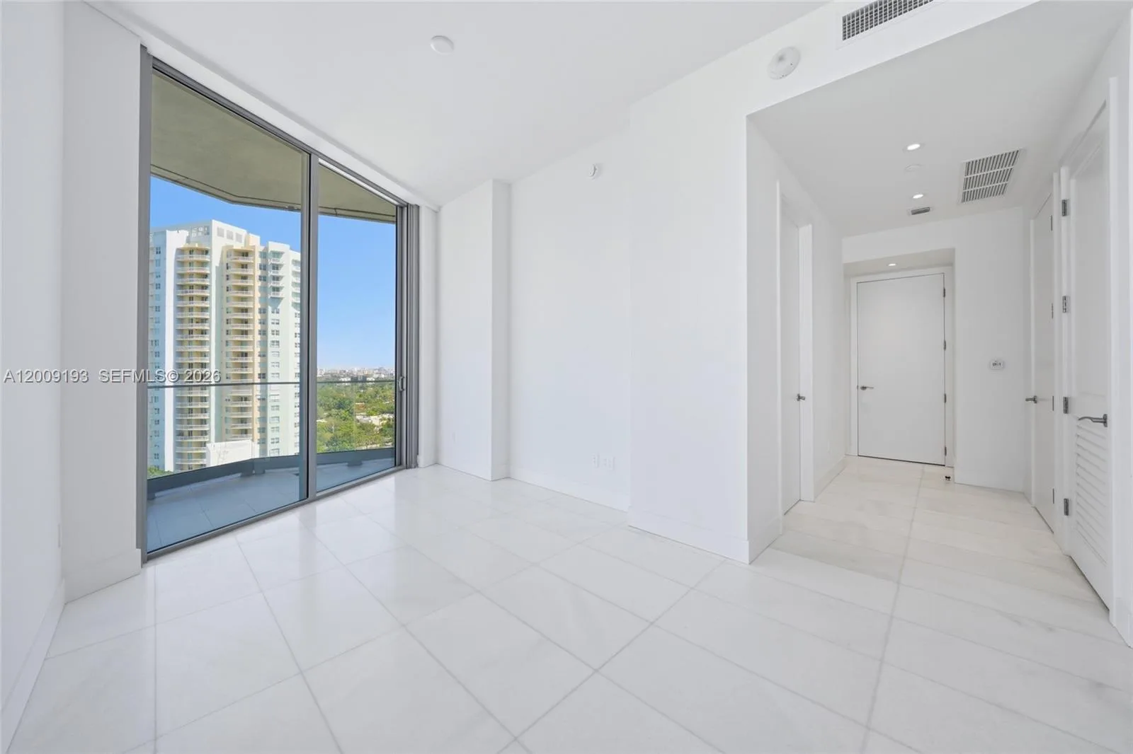 175 SE 25th Rd # 1403, Miami, FL 33129 photo 13