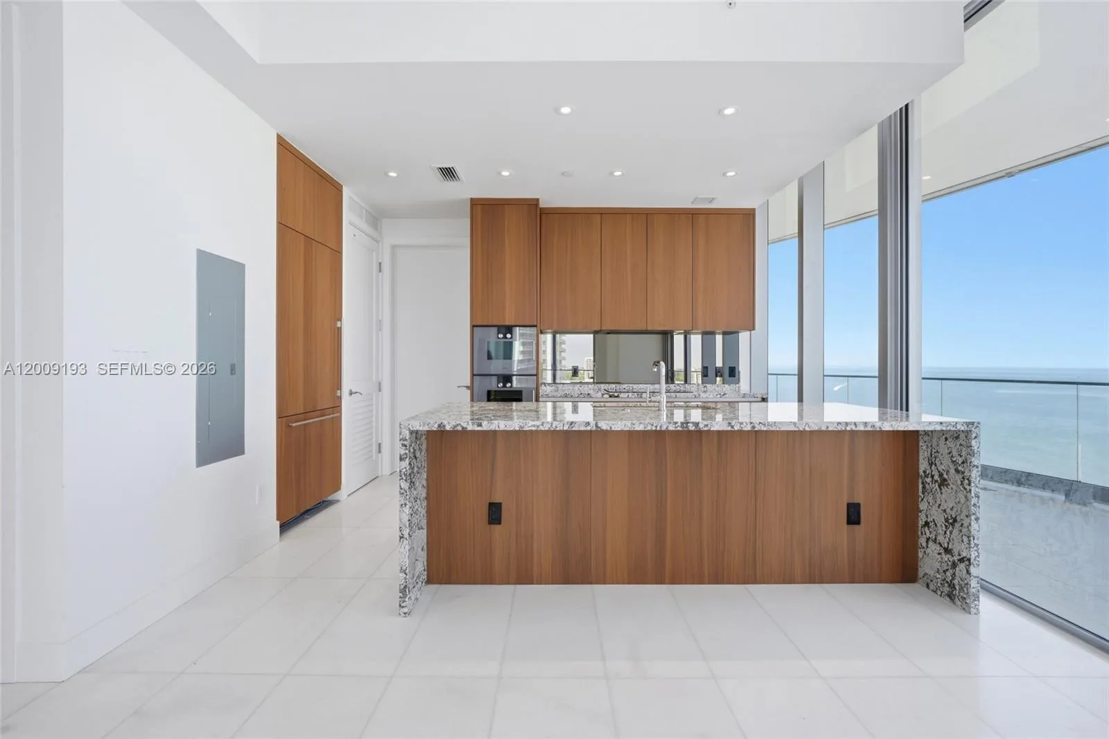 175 SE 25th Rd # 1403, Miami, FL 33129 photo 8