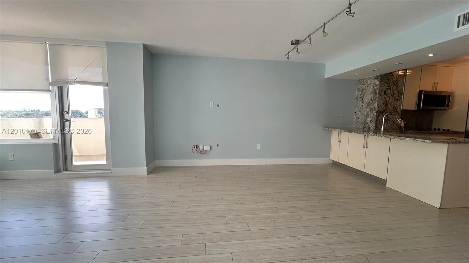 2899 Collins Ave # 724, Miami Beach, FL 33140 photo 5
