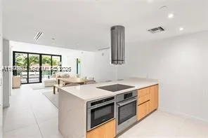 9901 W Bay Harbor Dr # 305, Bay Harbor Islands, FL 33154 photo 3